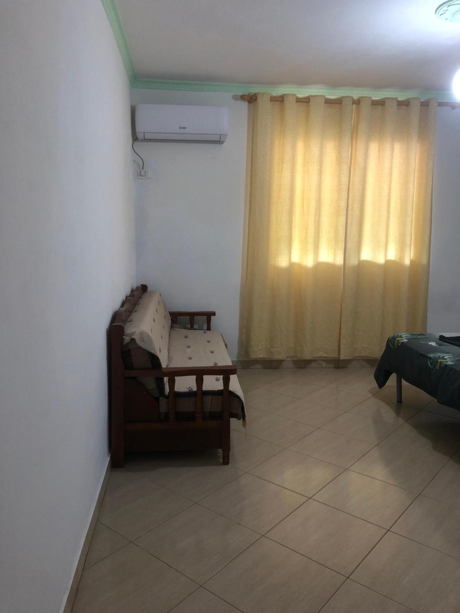 Vila Demo Vlorë Екстериор снимка