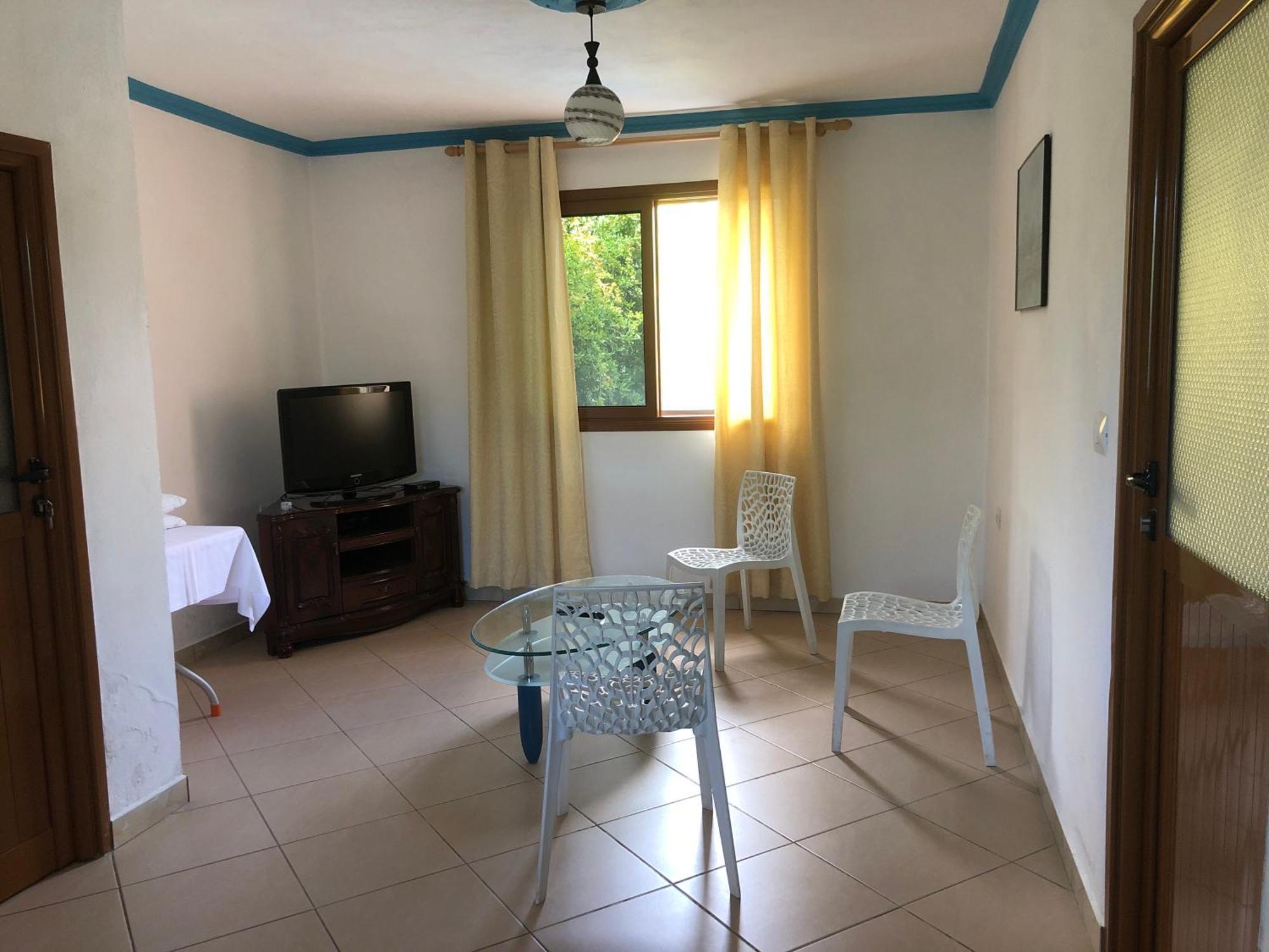 Vila Demo Vlorë Екстериор снимка